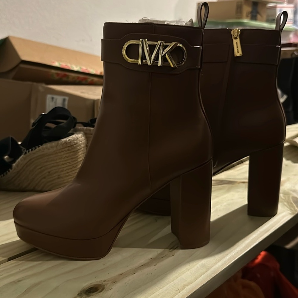 Michael Kors | Parker Leather Platform Boot--Brown